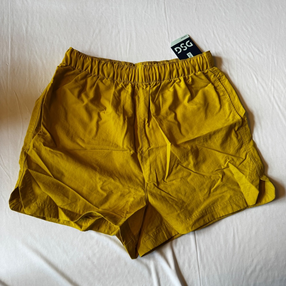 NWT DSG Womens Small Yellow Notched Woven High Rise 3 Inch Inseam Shorts Running